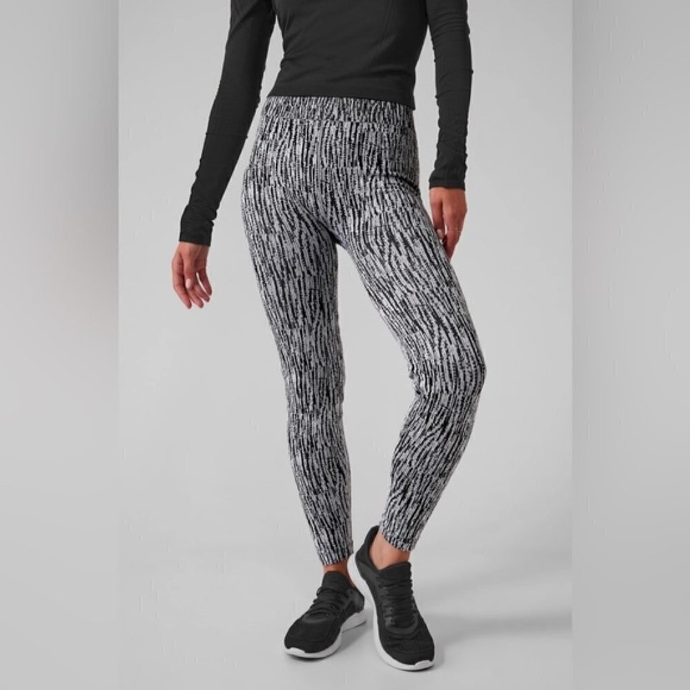 Athleta Flurry Elemental‎ Tight Legging Black White XS